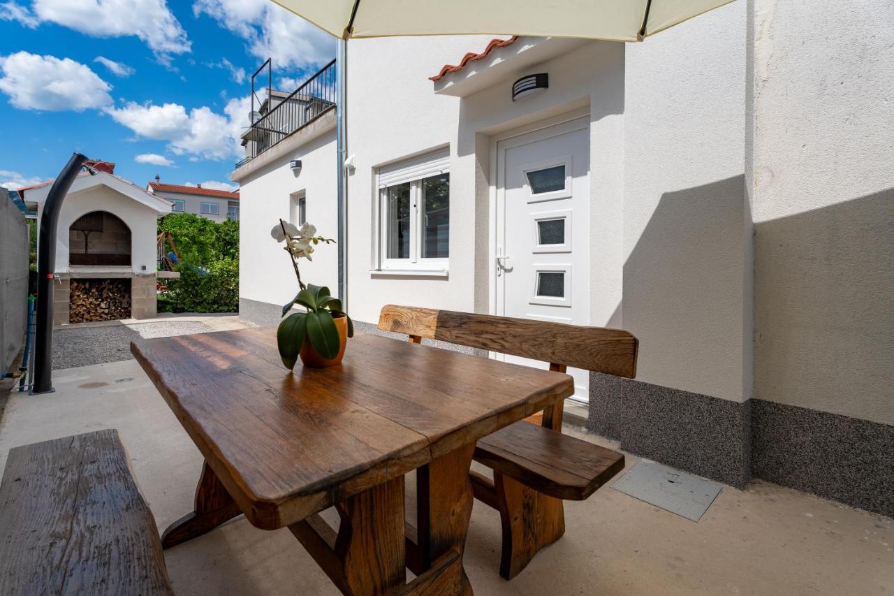 Apartamento Josip Kaštela Exterior foto